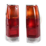 ไฟท้าย สำหรับ Isuzu KBZ ปี 1981 - 1988 (คู่) อีซูซุ เคบีแซด พร้อมขั้ว และ หลอดไฟ